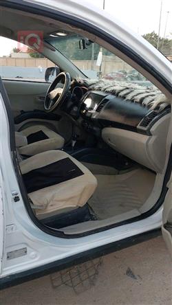 ميتسوبيشي اوتلاندر